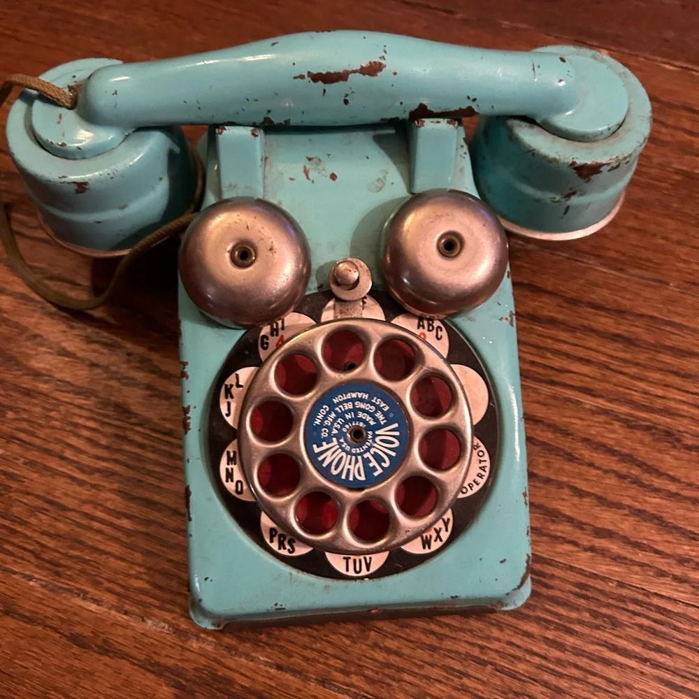 Vintage Rotary Dial Telephone - Teal